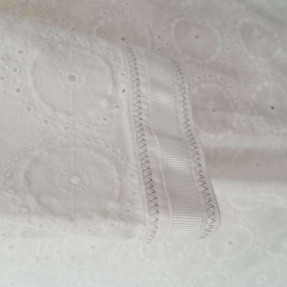 Chico’s White Eyelet Tunic - Picture 7 of 13